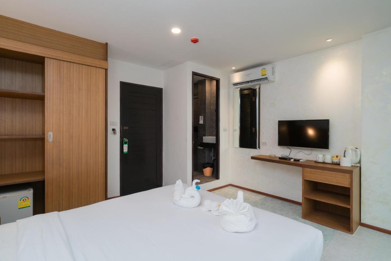 Destinaation Patong Boutique Hotel By The Sea Exterior photo