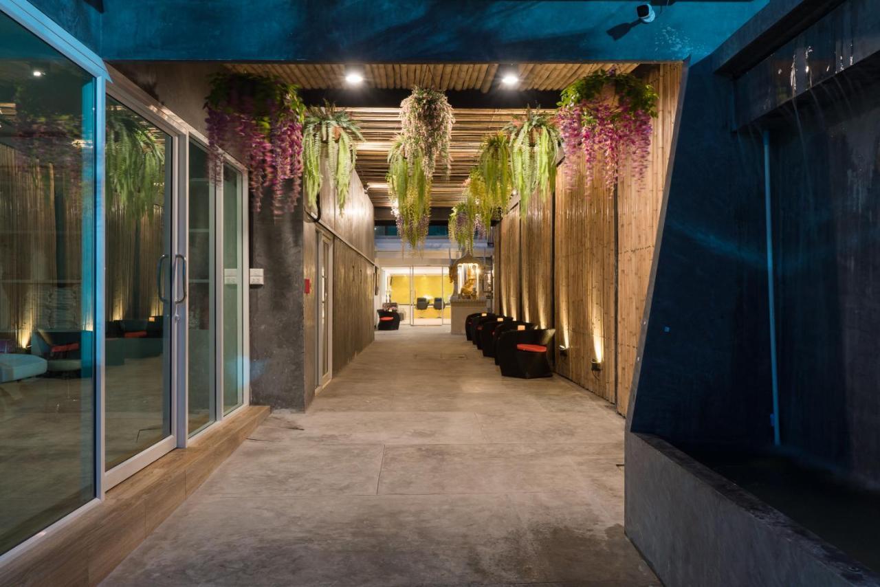 Destinaation Patong Boutique Hotel By The Sea Exterior photo